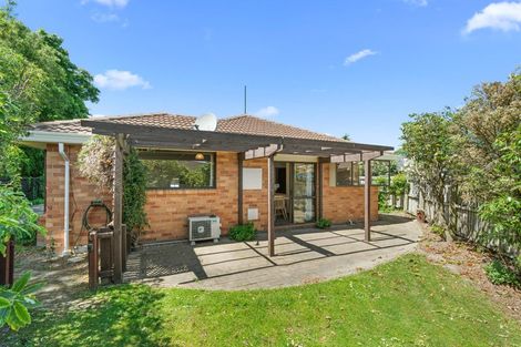 Photo of property in 1/15 Topaz Place, Bishopdale, Christchurch, 8053
