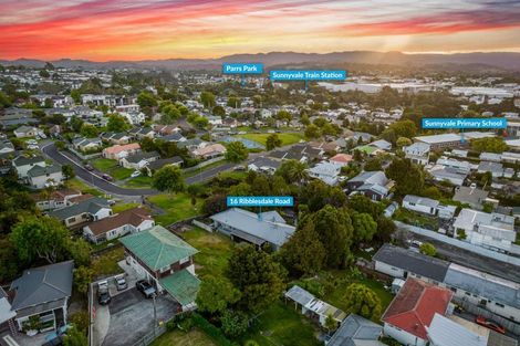 Photo of property in 16 Ribblesdale Road, Henderson, Auckland, 0612