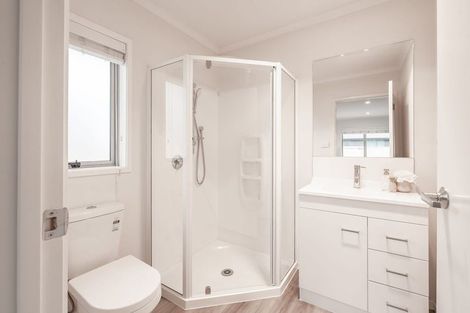 Photo of property in 100 Puhirake Crescent, Pyes Pa, Tauranga, 3112