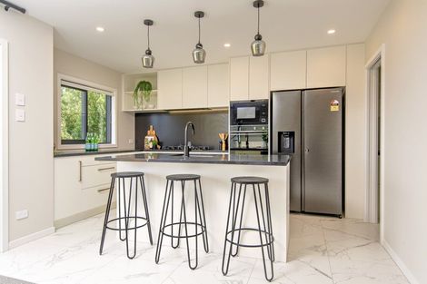 Photo of property in 15 Panorama Place, Coastlands, Whakatane, 3120