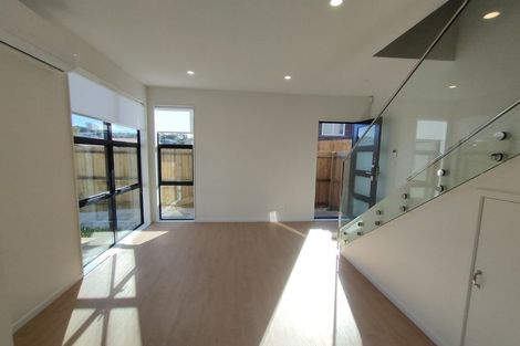 Photo of property in 7/32a Westgate Drive, Massey, Auckland, 0614