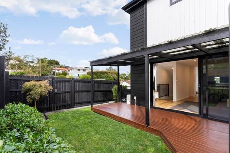 Photo of property in 1b Stott Avenue, Birkdale, Auckland, 0626