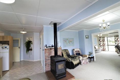 Photo of property in 561 Makirikiri Road, Marton, 4789