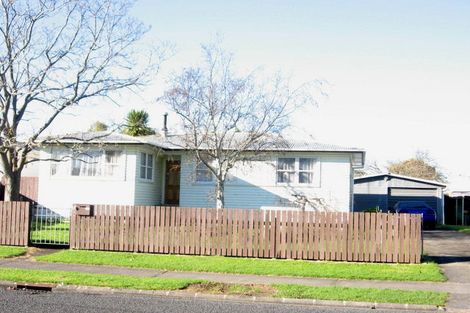 Photo of property in 17 Addington Avenue, Manurewa, Auckland, 2102
