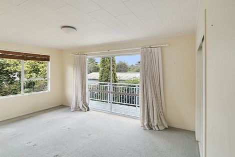 Photo of property in 25 Kinloch Road, Kinloch, Taupo, 3377