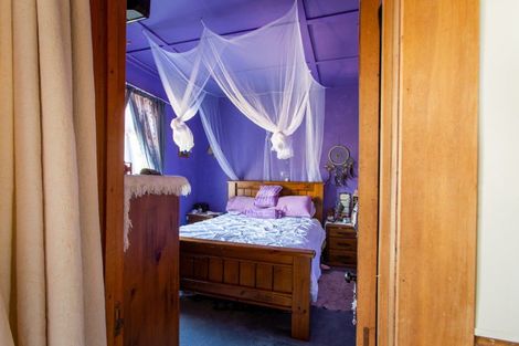 Photo of property in 25 Ruahine Street, Dannevirke, 4930