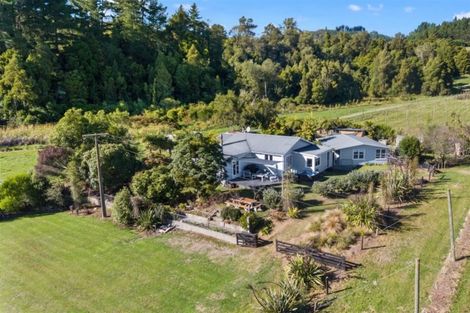Photo of property in 1573 Motueka Valley Highway, Ngatimoti, Motueka, 7196