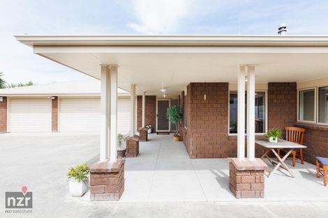 Photo of property in 23 Masefield Terrace, Kelvin Grove, Palmerston North, 4414