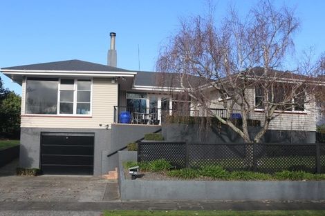 Photo of property in 30 Churchill Avenue, Hokowhitu, Palmerston North, 4410