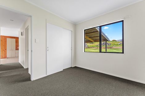 Photo of property in 30a Settlement Road, Kaiwaka, 0573