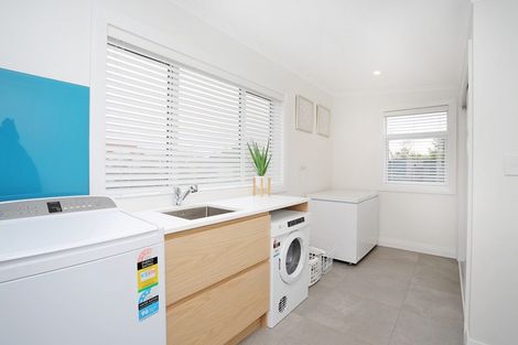 Photo of property in 14 Lowe Street, Avenal, Invercargill, 9810