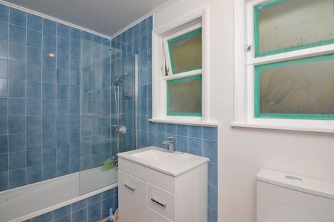 Photo of property in 58 Matai Road, Raumati South, Paraparaumu, 5032