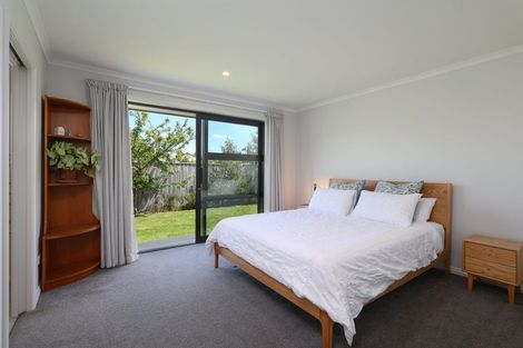 Photo of property in 14 Thomas Way, Brightwater, 7022