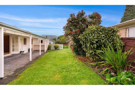 Photo of property in 1 Totaravale Street, Pukehangi, Rotorua, 3015