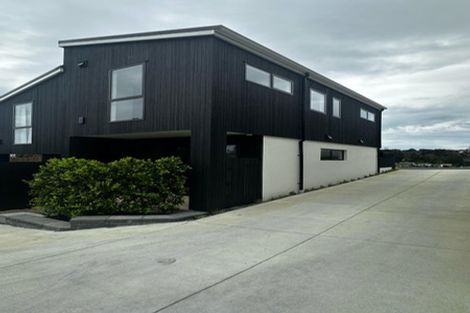 Photo of property in 72b Weatherly Road, Torbay, Auckland, 0630