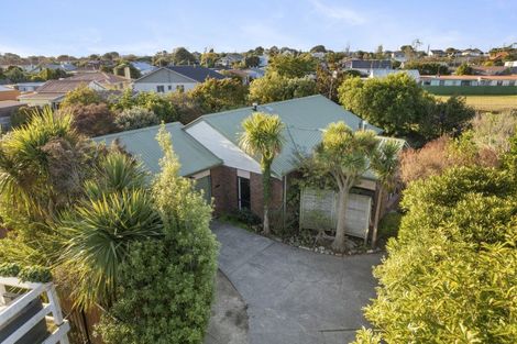 Photo of property in 12a Cambridge Street, Gonville, Whanganui, 4501