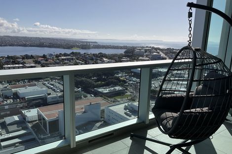 Photo of property in Sentinel Apartments, 2004/3 Northcroft Street, Takapuna, Auckland, 0622