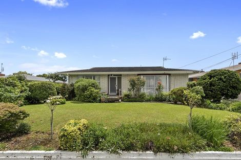 Photo of property in 14 Howell Avenue, Riverlea, Hamilton, 3216