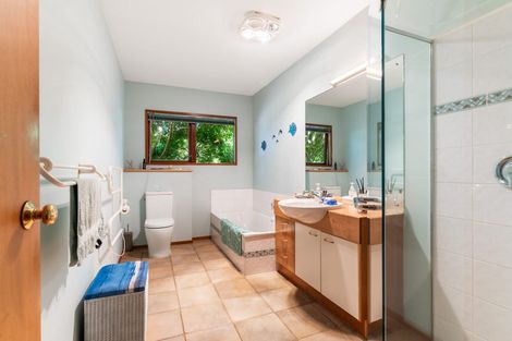 Photo of property in 38 Channel View Road, Campbells Bay, Auckland, 0630