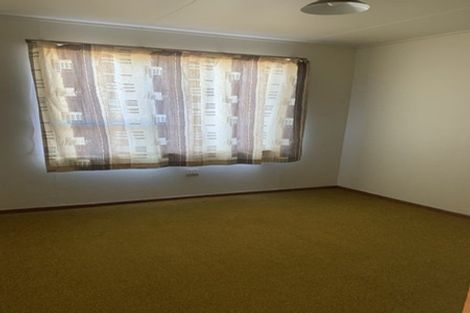 Photo of property in 16 Royal Terrace, Alexandra, 9320