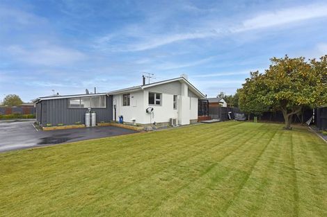 Photo of property in 33 Southbrook Road, Rangiora, 7400