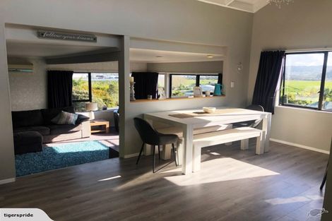 Photo of property in 37 Tanekaha Drive, Parahaki, Whangarei, 0112