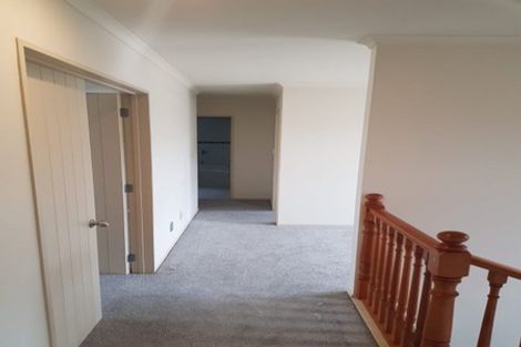 Photo of property in 19 Rangi Avenue, Schnapper Rock, Auckland, 0632