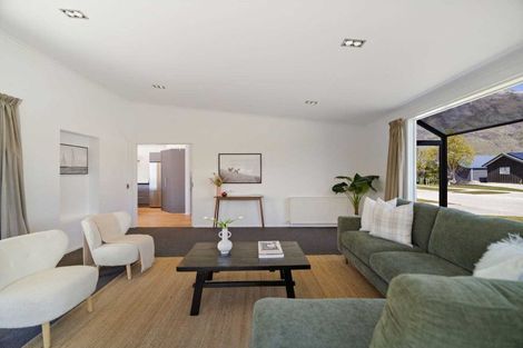 Photo of property in 38 Hope Avenue, Lake Hayes, Queenstown, 9304