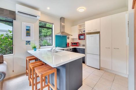 Photo of property in 34 Villanova Place, Albany, Auckland, 0632