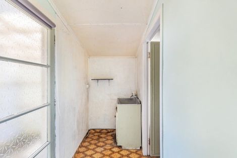 Photo of property in 29 Dorset Avenue, Westown, New Plymouth, 4310