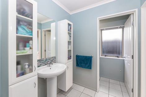 Photo of property in 21 Ernest Gray Place, Halswell, Christchurch, 8025