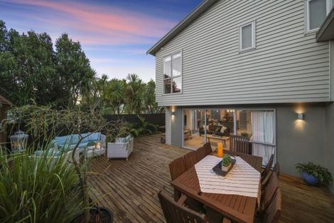 Photo of property in 67 Millen Avenue, Pakuranga, Auckland, 2010