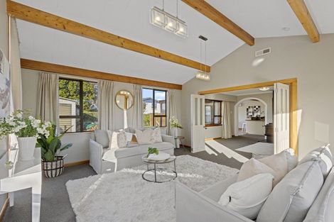 Photo of property in 37 Middlepark Road, Sockburn, Christchurch, 8042