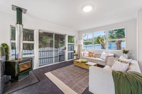 Photo of property in 340a West Coast Road, Glen Eden, Auckland, 0602