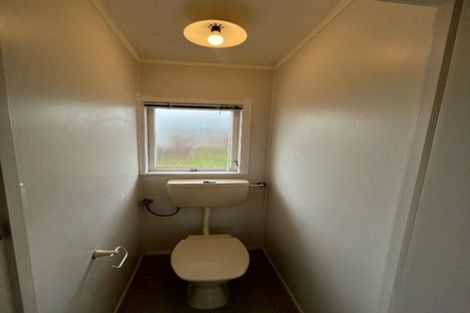 Photo of property in 1/4 Norman Spencer Drive, Papatoetoe, Auckland, 2104