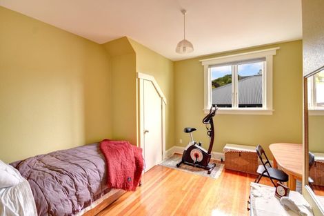 Photo of property in 22 Charlotte Street, Roslyn, Dunedin, 9010