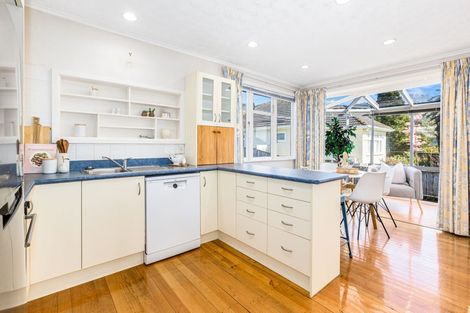 Photo of property in 45a Oxford Street, Tawa, Wellington, 5028