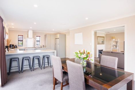 Photo of property in 35 Rosalie Terrace, Kelvin Grove, Palmerston North, 4414