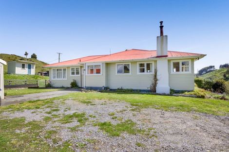 Photo of property in 198 Brewer Road, Strathmore, Stratford, 4392