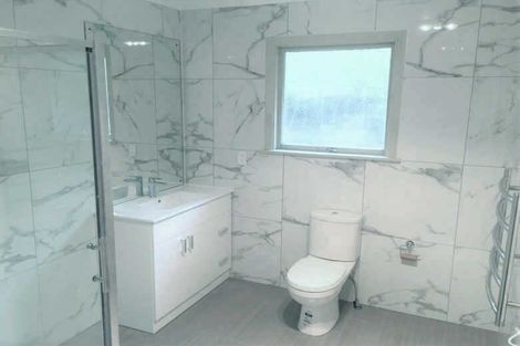 Photo of property in 10 Hampton Place, Burnside, Christchurch, 8053