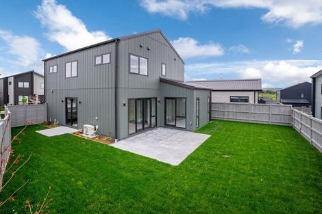 Photo of property in 9 Verde Lane, Rosehill, Papakura, 2113