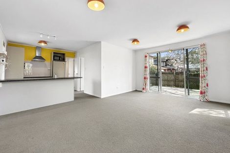 Photo of property in 685a Swanson Road, Swanson, Auckland, 0612