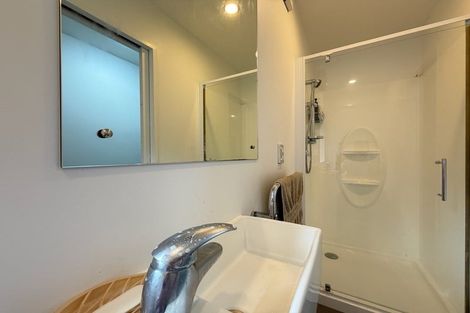 Photo of property in 3/12 Agra Crescent, Khandallah, Wellington, 6035