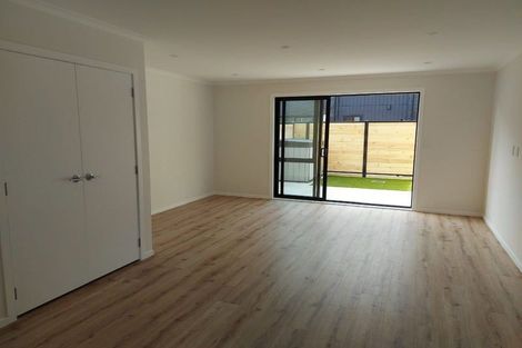 Photo of property in 10 Doug Jensen Street, Wallaceville, Upper Hutt, 5018