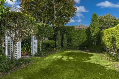 Photo of property in 8 Dodson Avenue, Milford, Auckland, 0620