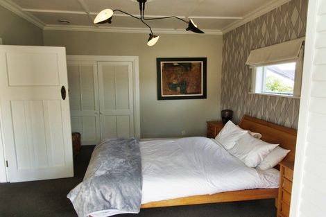 Photo of property in 60 Pembroke Road, Northland, Wellington, 6012