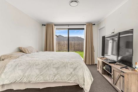 Photo of property in 28 Inuwai Street, Glenview, Hamilton, 3206