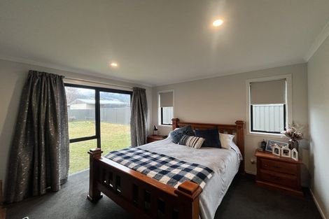 Photo of property in 29 Timsfield Drive, Lake Hawea, Wanaka, 9382