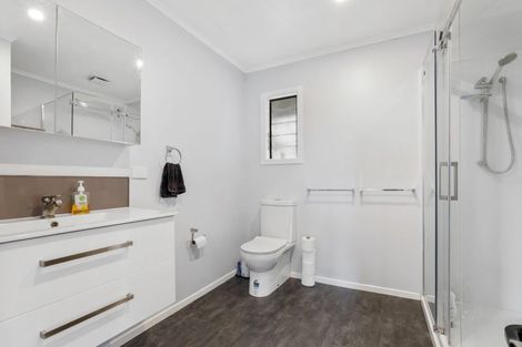 Photo of property in 16 Wharenui Road, Owhata, Rotorua, 3010