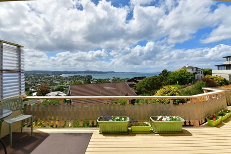 Photo of property in 236 Whangaparaoa Road, Red Beach, 0932